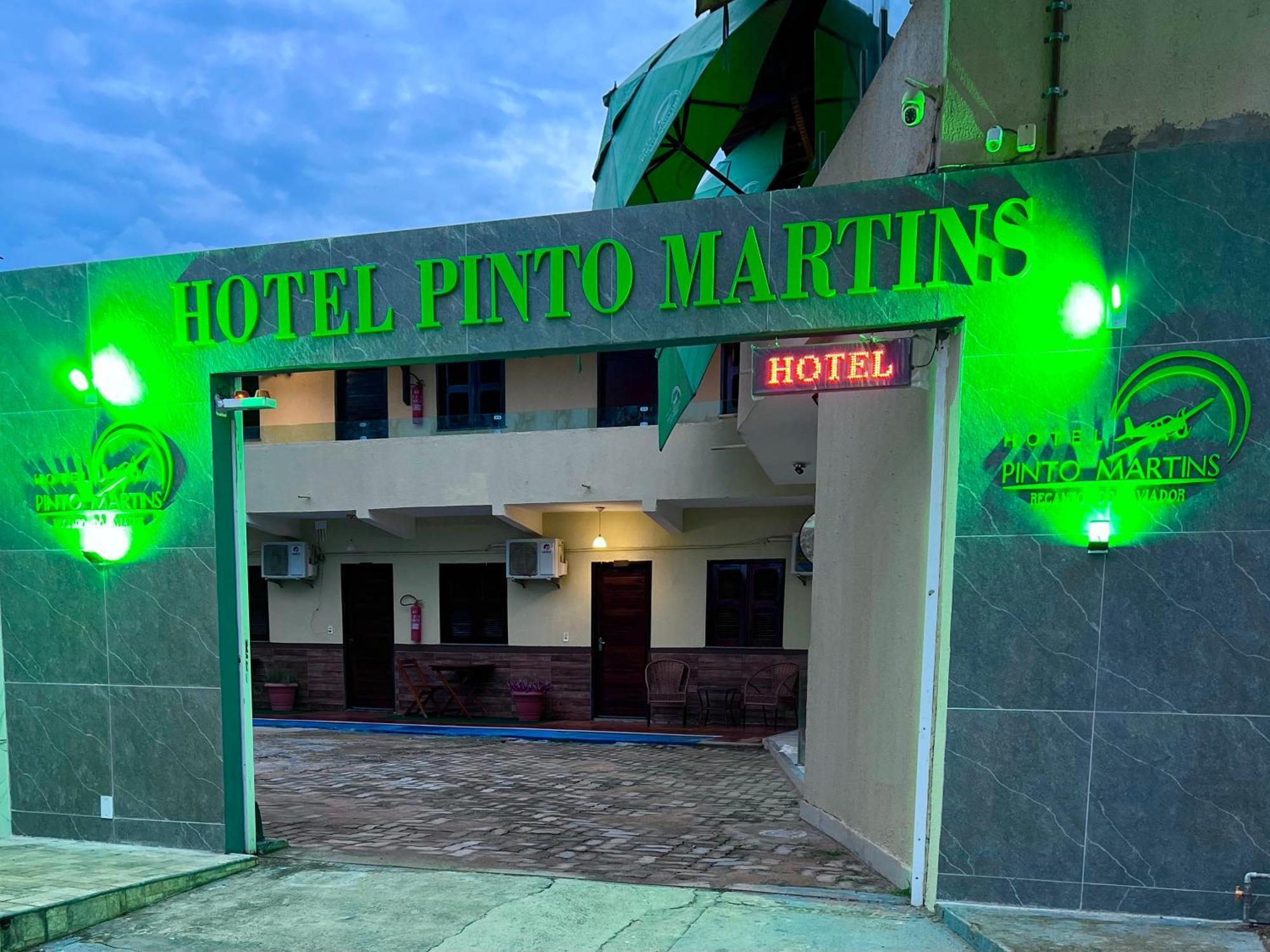 Hotel Pinto Martins Camocim Exterior foto